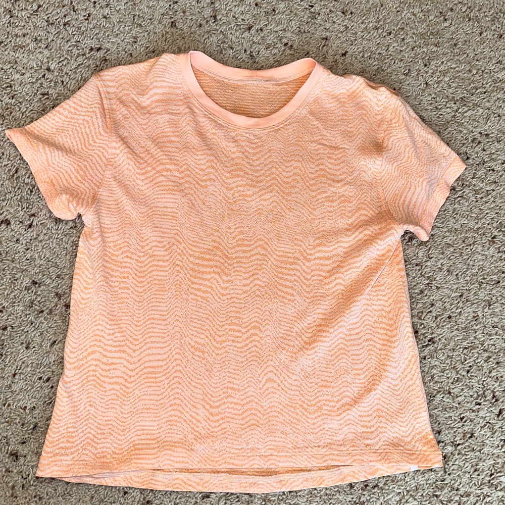Lululemon Peach T-Shirt